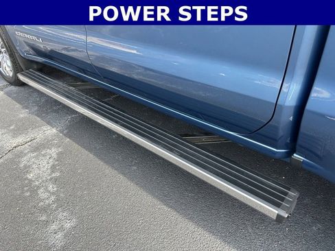 Used 2025 GMC Sierra 1500 Denali w/ Denali Reserve Package image 8