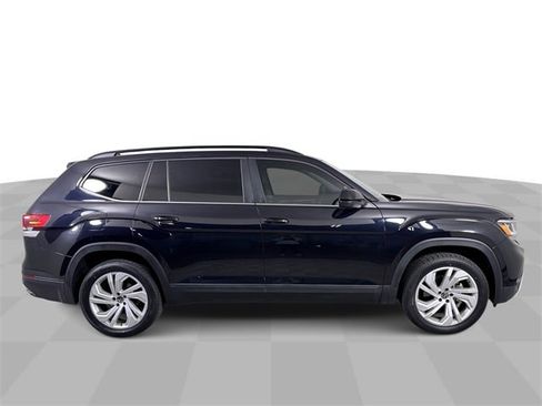 Used 2022 Volkswagen Atlas SE image 9