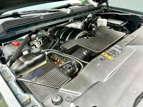 Used 2018 Chevrolet Silverado 1500 LT w/ All Star Edition image 34