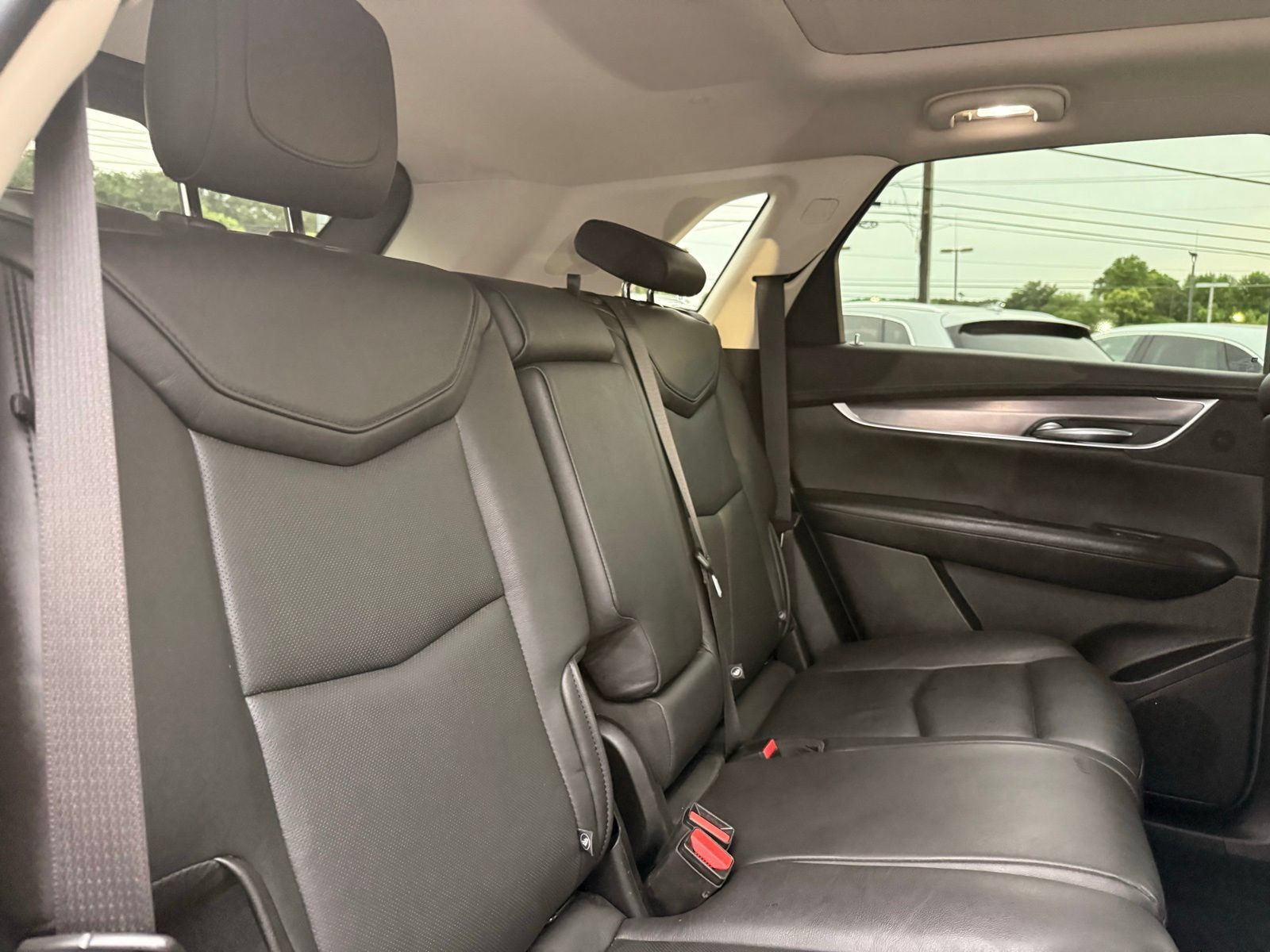 Used 2019 Cadillac XT5 Luxury AWD/4WD image 30