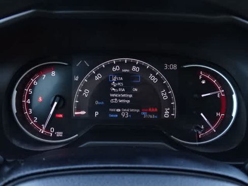 Certified 2025 Toyota RAV4 LE FWD image 24