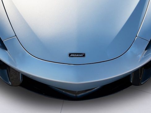 Used 2018 McLaren 570S Spider image 37