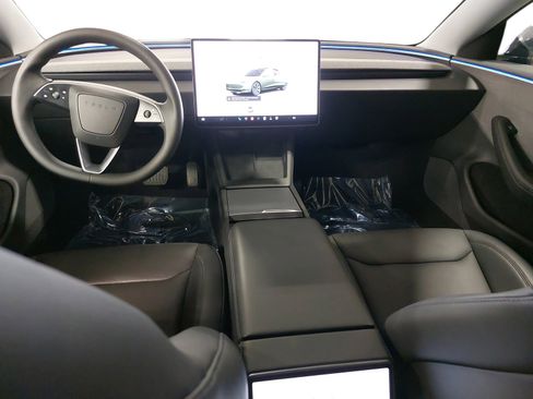 Used 2025 Tesla Model 3 Long Range RWD image 9