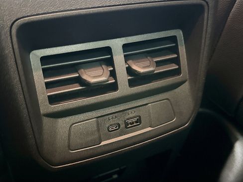 New 2025 GMC Canyon Elevation w/ Convenience Package image 25