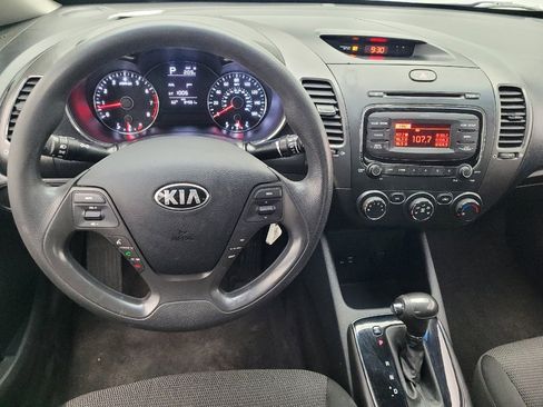 Used 2017 Kia Forte LX image 22
