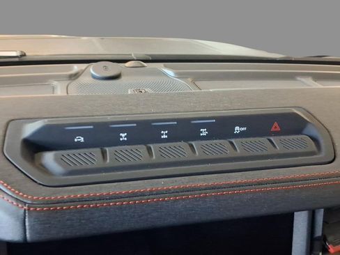 New 2025 Ford Bronco Raptor image 21