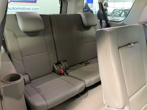 Used 2020 Chevrolet Suburban Premier w/ Max Trailering Package AWD/4WD image 31