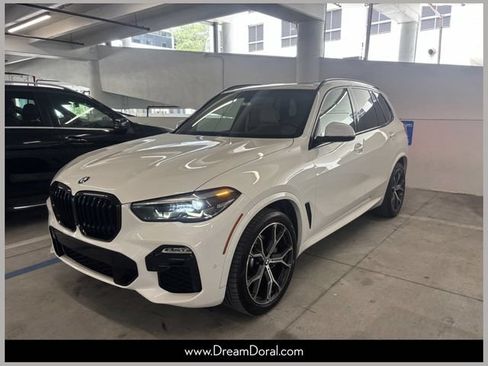 Used 2021 BMW X5 sDrive40i w/ M Sport Package RWD image 1