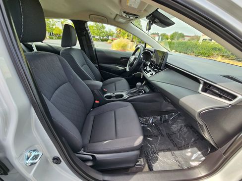 Used 2024 Toyota Corolla LE image 27