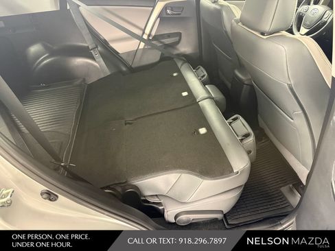 Used 2014 Toyota RAV4 Limited w/ Technology Package FWD image 45