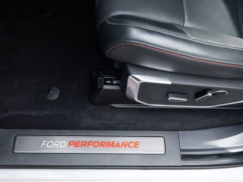 Used 2024 Ford F150 Raptor AWD/4WD image 22