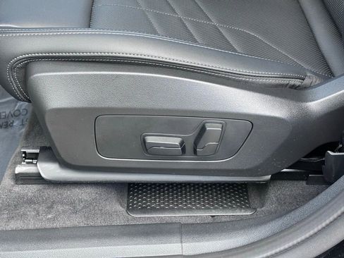 Certified 2026 BMW X1 xDrive28i w/ Technology Package image 15