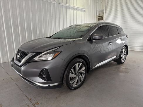 Used 2020 Nissan Murano SL w/ Moonroof Package image 3