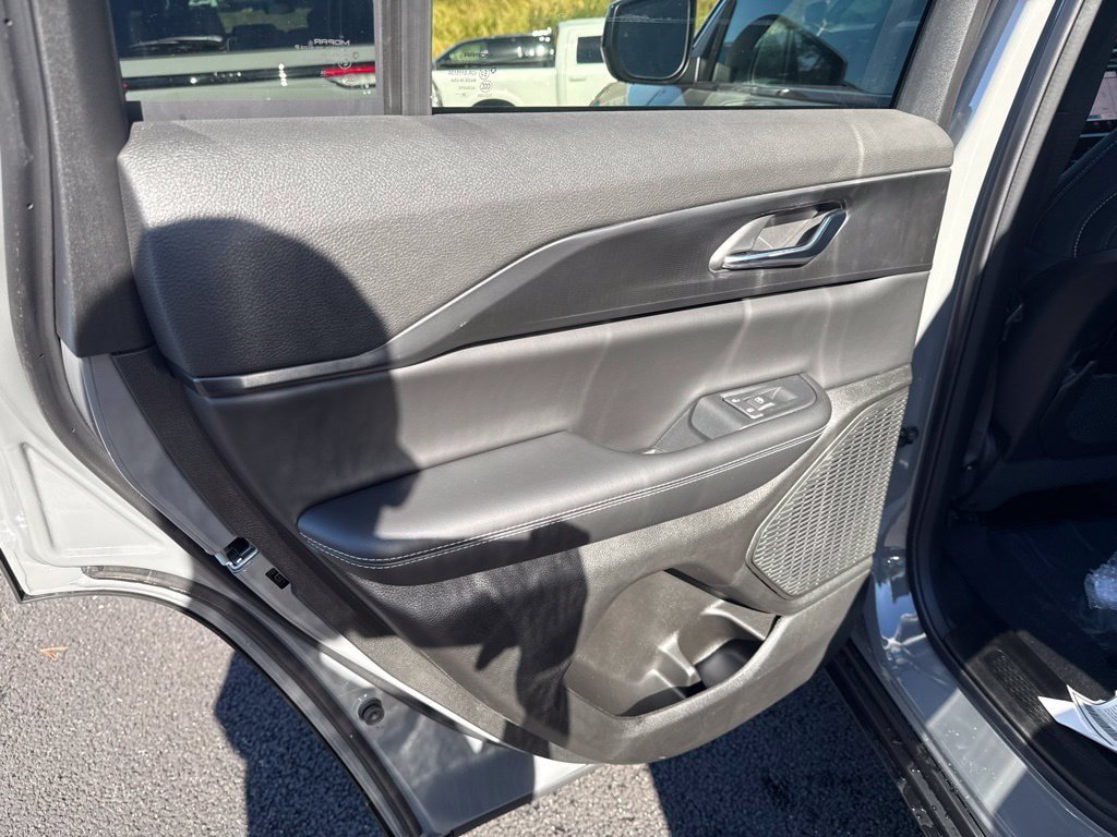New 2027 Jeep Grand Cherokee Laredo X AWD/4WD image 20
