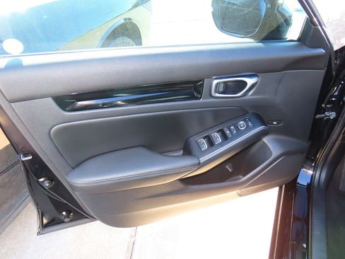 Used 2022 Honda Civic Touring image 20