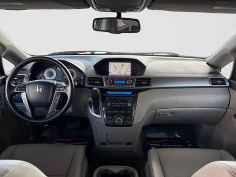 Used 2012 Honda Odyssey Touring Elite image 24
