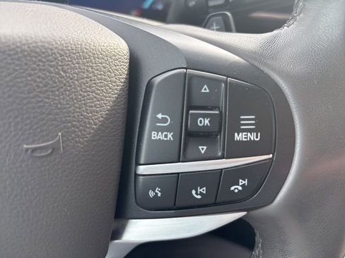 Used 2020 Ford Explorer Platinum w/ Premium Technology Package image 33