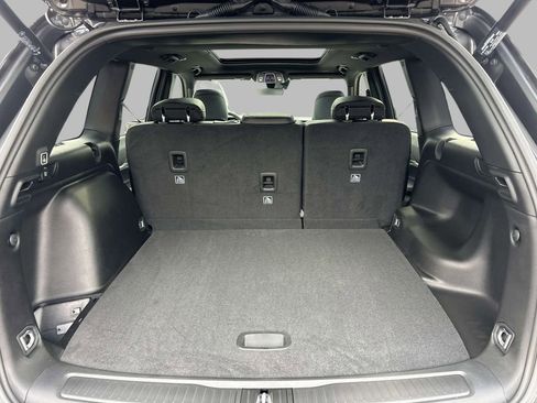 New 2025 Jeep Grand Cherokee Limited image 4