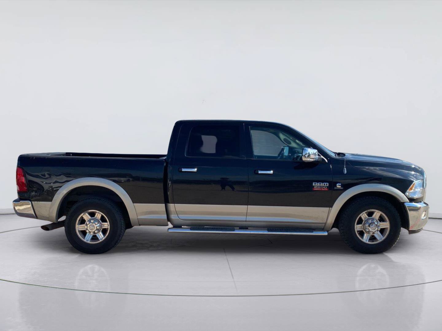 Used 2010 Dodge Ram 2500 Truck Laramie RWD image 9