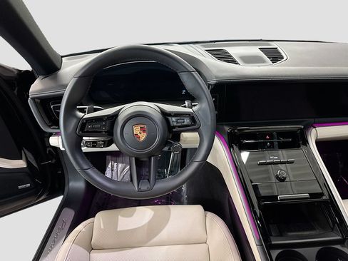 Used 2025 Porsche Panamera 4 AWD/4WD image 26