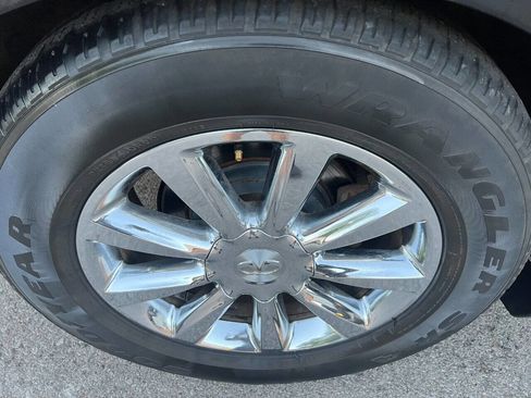 Used 2014 INFINITI QX80 4WD w/ Theater Package image 37