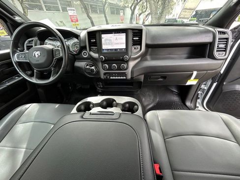 New 2024 RAM 3500 Tradesman AWD/4WD image 11