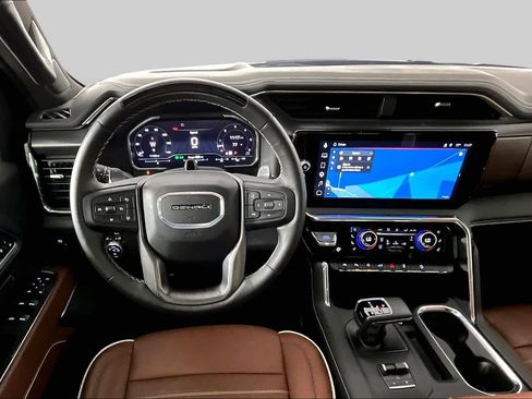 Used 2025 GMC Sierra 1500 Denali Ultimate AWD/4WD image 6