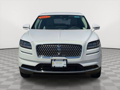 Used 2022 Lincoln Nautilus AWD w/ Premium Package image 2