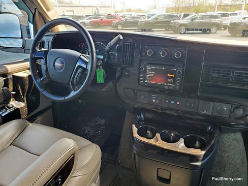 Used 2021 GMC Savana 2500 RWD image 7
