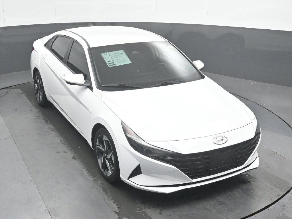 Used 2023 Hyundai Elantra SEL w/ Convenience Package FWD image 34