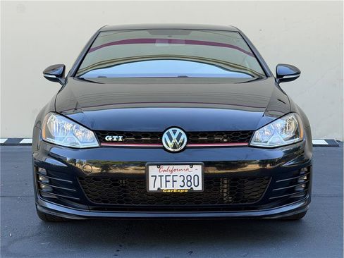 Used 2016 Volkswagen GTI S FWD image 2