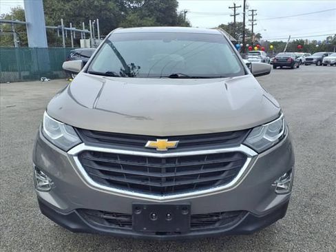 Used 2018 Chevrolet Equinox LS FWD image 4
