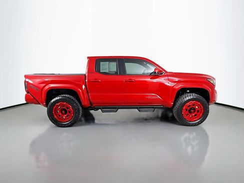 Certified 2025 Toyota Tacoma SR5 image 9