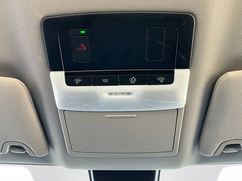 Used 2025 Nissan Altima 2.5 SV image 17