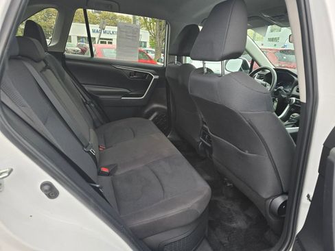 Certified 2024 Toyota RAV4 LE AWD/4WD image 12