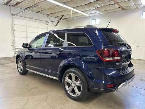 Used 2017 Dodge Journey Crossroad image 5