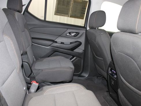 Used 2021 Chevrolet Traverse LT w/ LPO, Cargo Package image 23