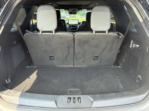 Used 2025 Ford Explorer ST-Line w/ Premium Package AWD/4WD image 45