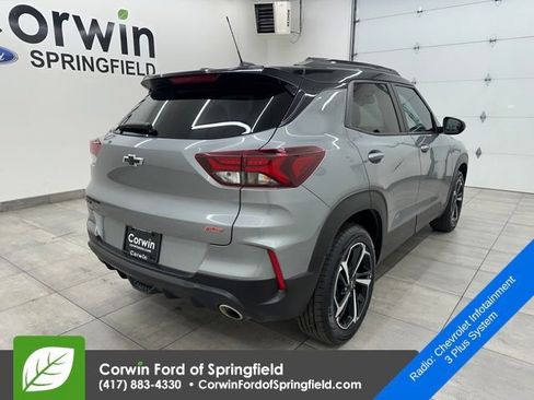 Used 2023 Chevrolet TrailBlazer RS w/ Technology Package image 6
