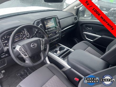 Used 2024 Nissan Titan SV w/ SV Convenience Package image 16