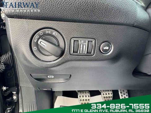 Used 2021 Dodge Challenger R/T Scat Pack image 15