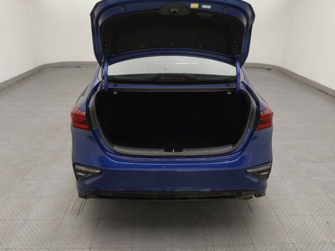Used 2021 Kia Forte LXS FWD image 29