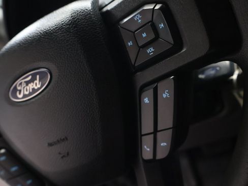 Used 2017 Ford F150 XL w/ Equipment Group 101A Mid AWD/4WD image 20