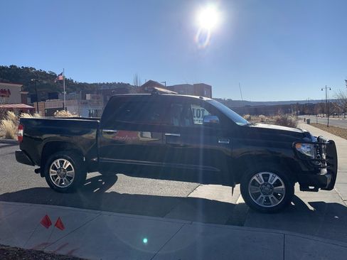 Used 2017 Toyota Tundra 1794 Edition image 9