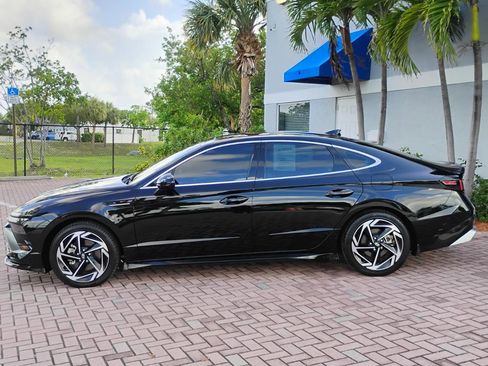 Used 2024 Hyundai Sonata SEL w/ Convenience Package FWD image 2