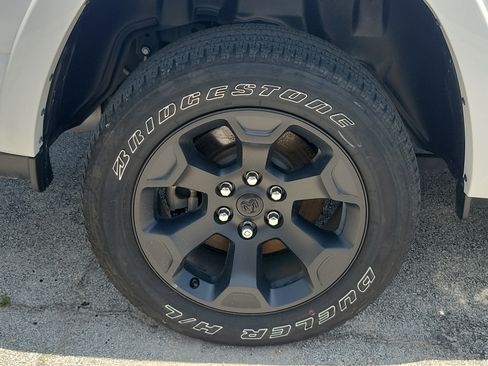 Used 2025 RAM 1500 Big Horn AWD/4WD image 5