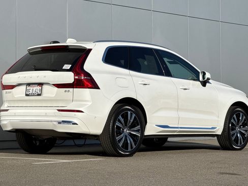 Used 2023 Volvo XC60 B5 Plus w/ Protection Package Premier image 5