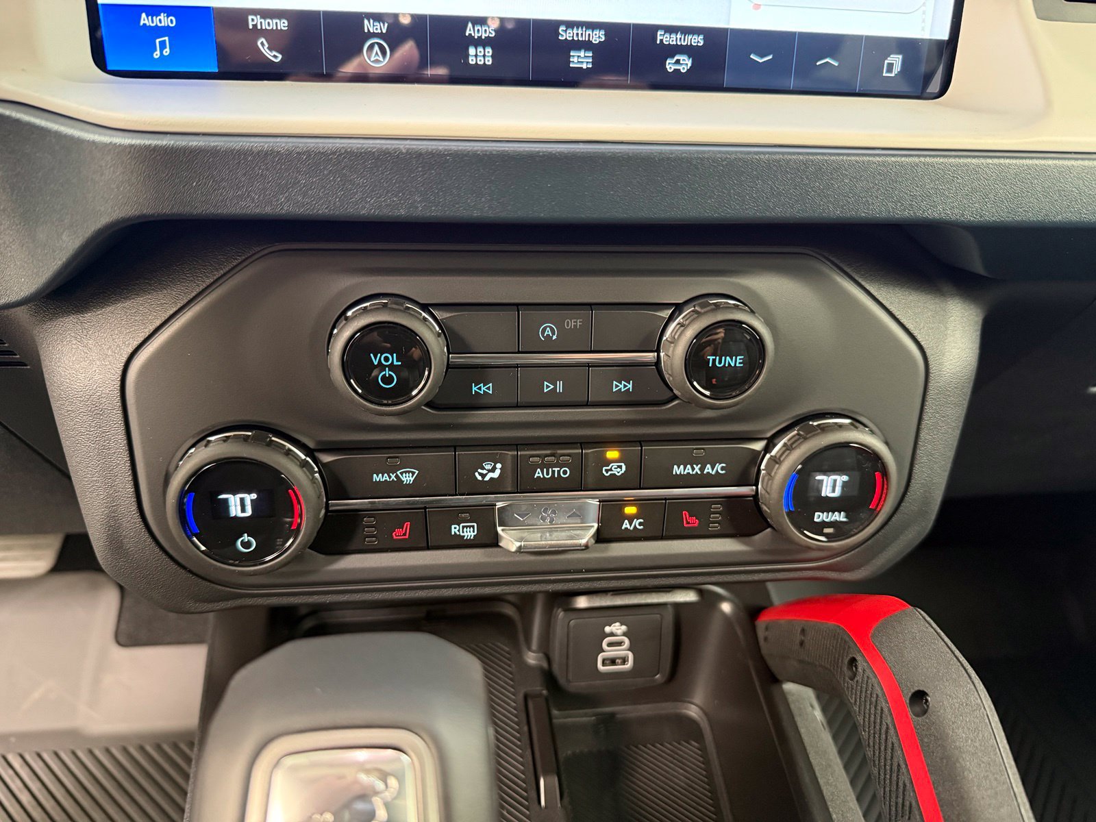 New 2026 Ford Bronco Heritage Edition AWD/4WD image 19