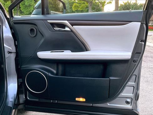 Used 2022 Lexus RX 450h AWD w/ Premium Package image 21