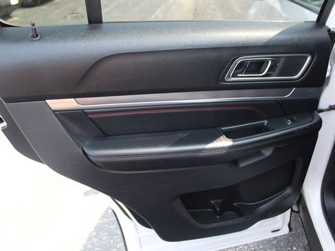 Used 2019 Ford Explorer Sport w/ Equipment Group 401A AWD/4WD image 19